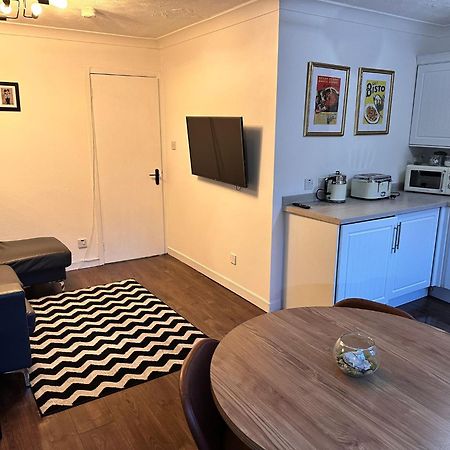 Brightcentral Apartment With Parking กลาสโกว์ ภายนอก รูปภาพ