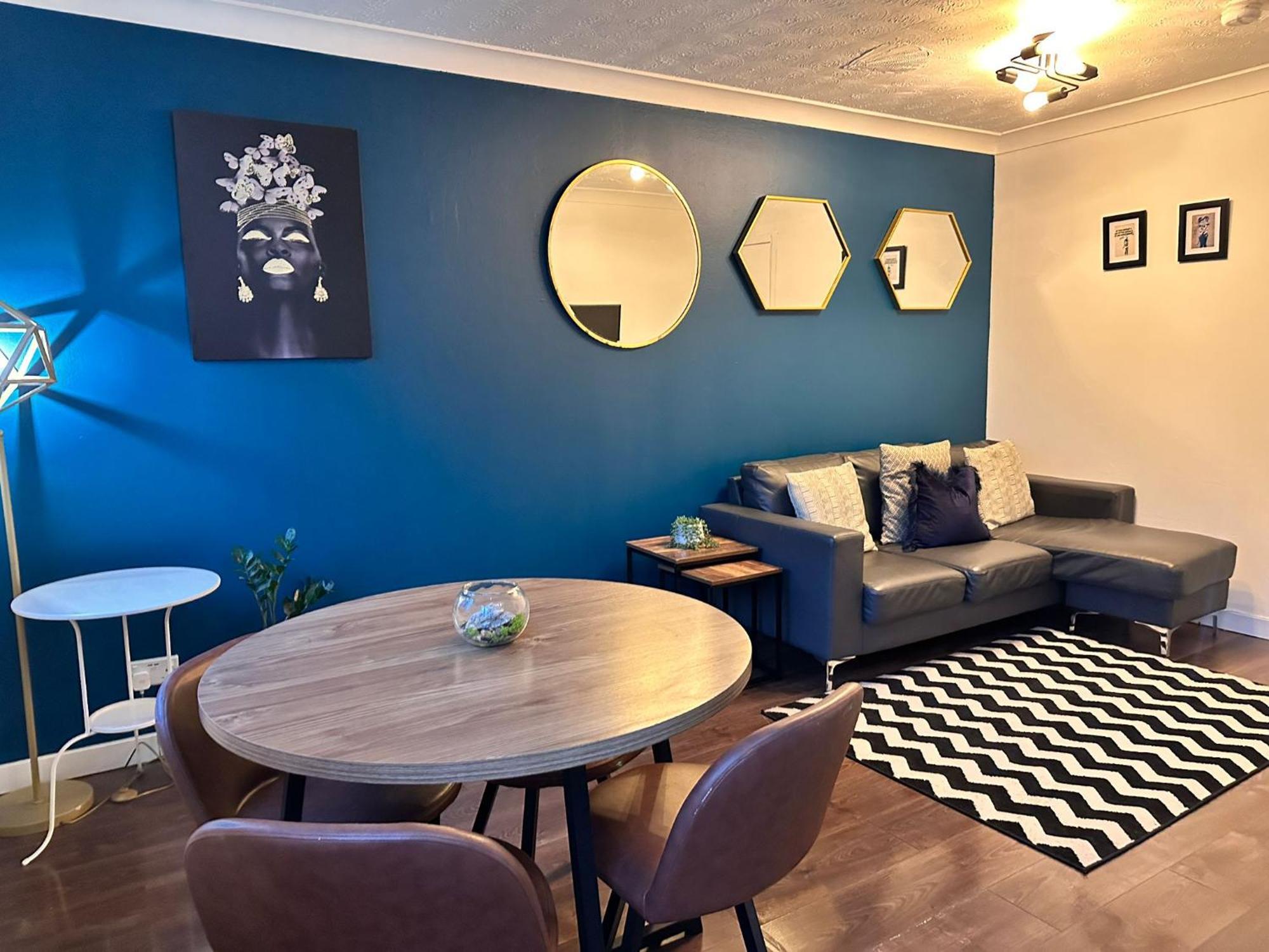 Brightcentral Apartment With Parking กลาสโกว์ ภายนอก รูปภาพ